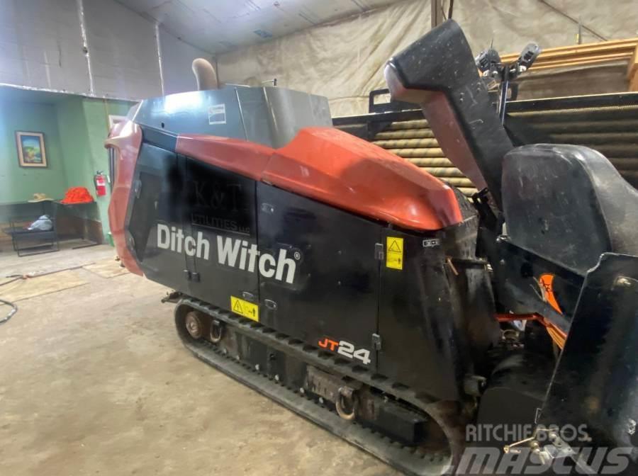 Ditch Witch JT24 Vertikaalsed puurmasinad