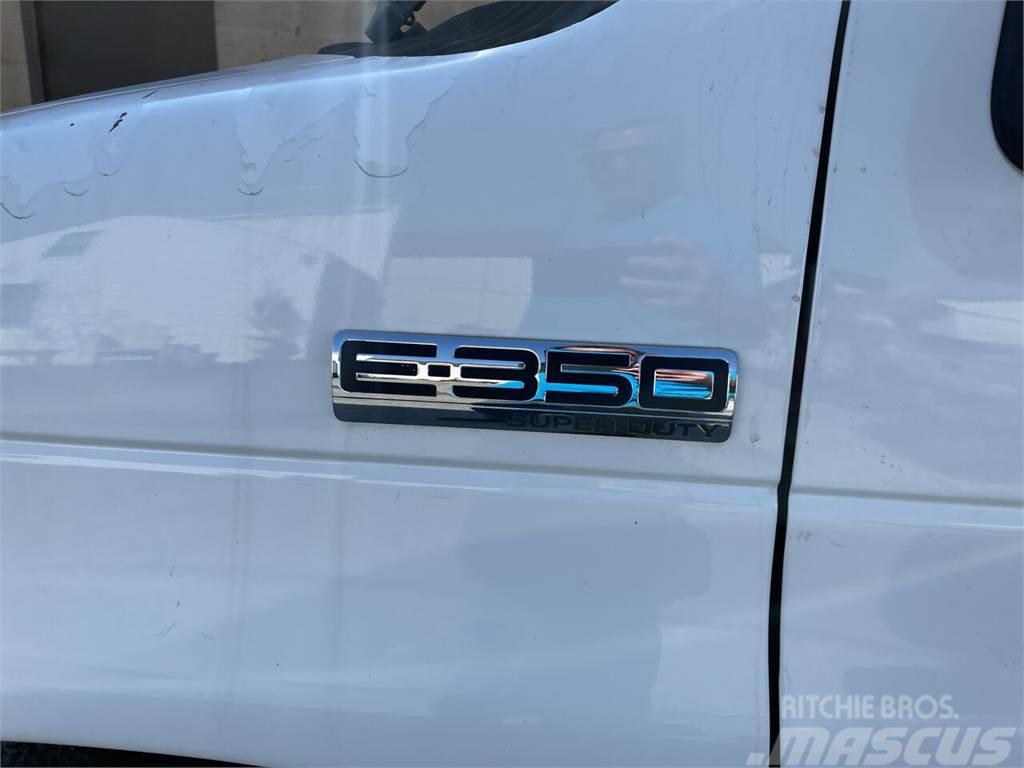 Ford E-Series Muu