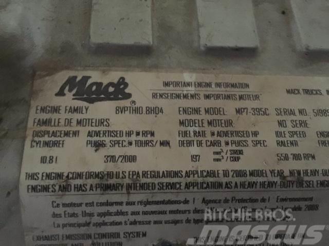 Mack MP7 Mootorid