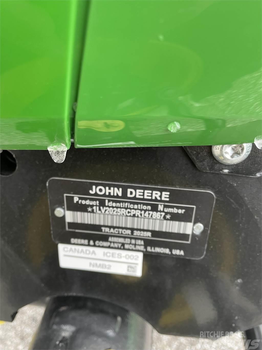 John Deere 2025R Kompakttraktorid