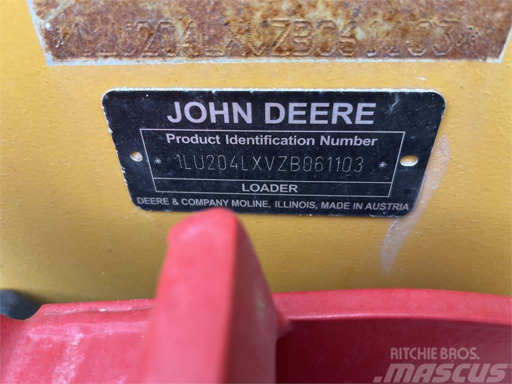John Deere 204L Väikelaadurid