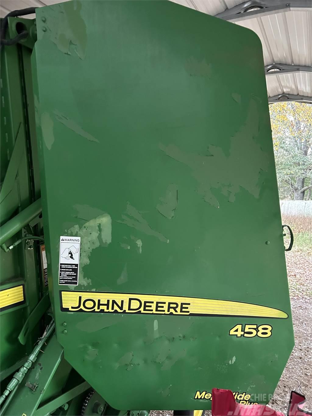 John Deere 458 Ruloonpressid