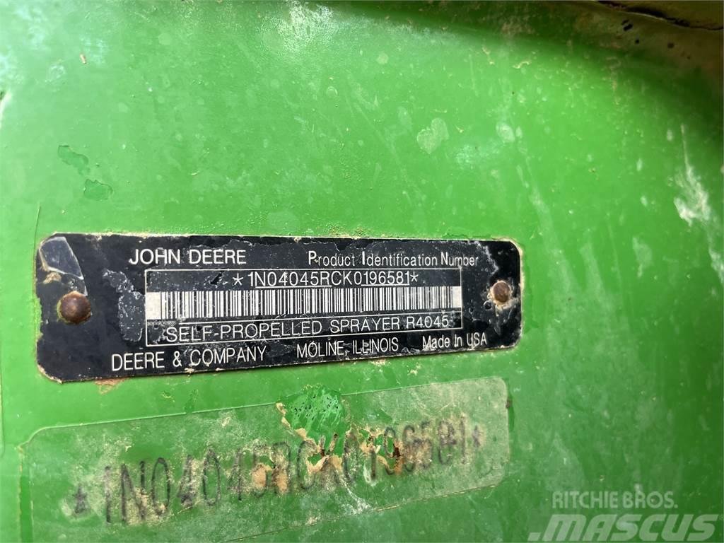 John Deere R4045 Haagispritsid