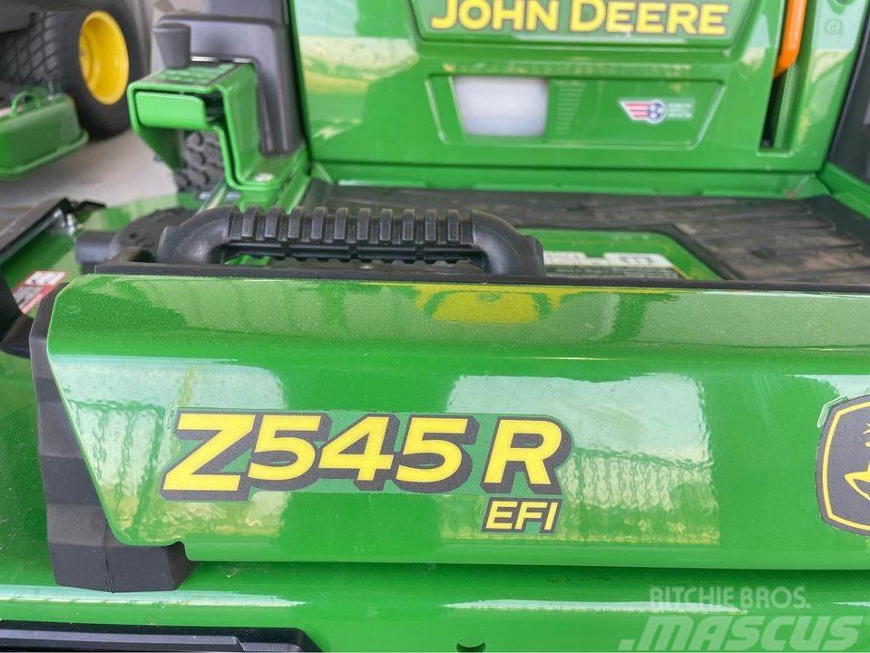 John Deere Z545 0 - pöörderaadiuse niidukid