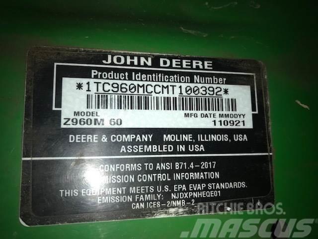 John Deere Z960M 0 - pöörderaadiuse niidukid