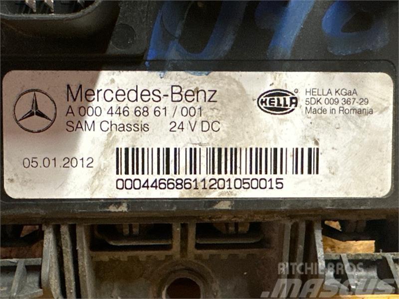 Mercedes-Benz MERCEDES ECU SAM A0004466861 Elektroonikaseadmed