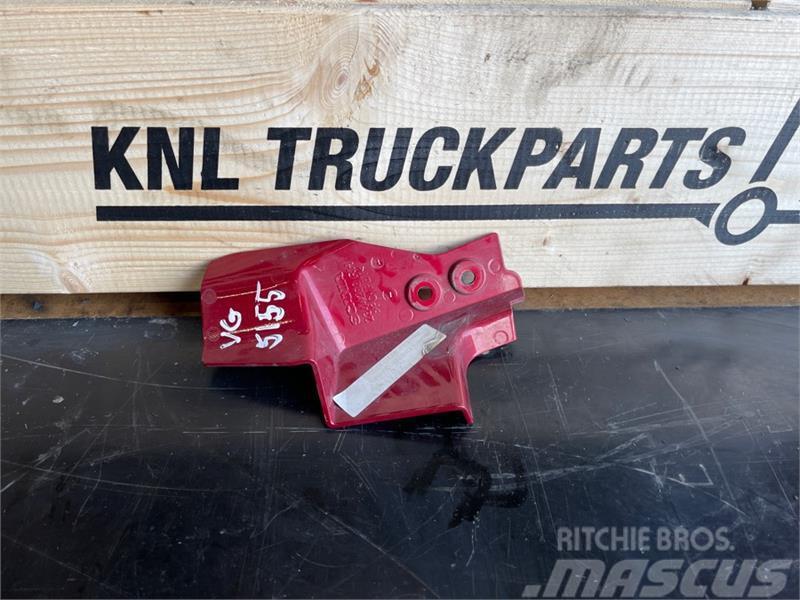 Scania  BRACKET 2344268 RH Raamid