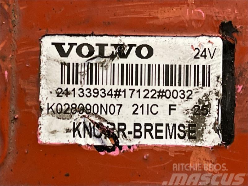 Volvo  VALVE 21133934 Radiaatorid