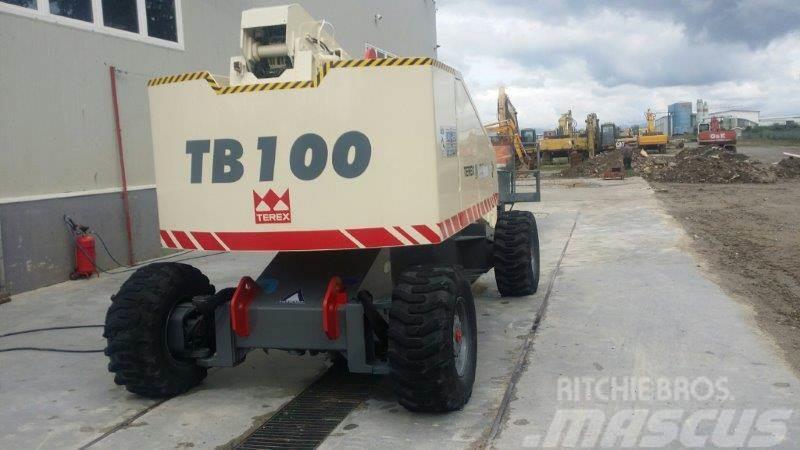 Terex TB100 Iseliikuvad poomtõstukid