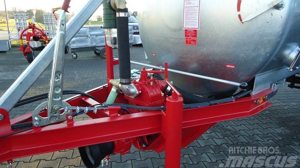 Fuchs VK 5000 E Vakuumfass 5.200 Liter Lägapaagid