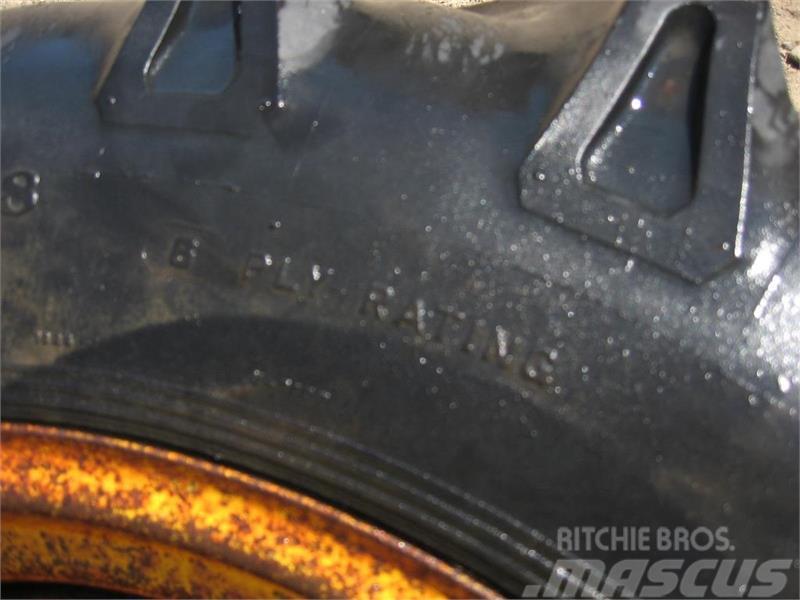 Bridgestone 13.6x28 dæk på 8 huls fælg Rehvid, rattad ja veljed