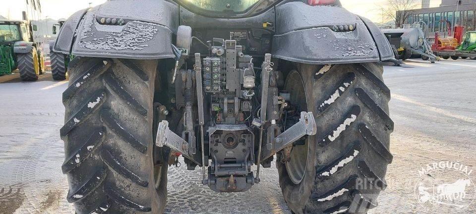 Valtra T234, 235 - 250 AG Traktorid