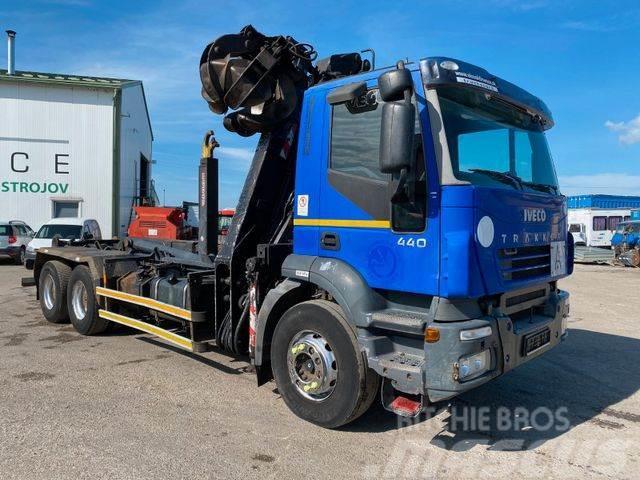 Iveco TRAKKER 440 6x4 for containers with crane,vin872 Kraanaga veokid