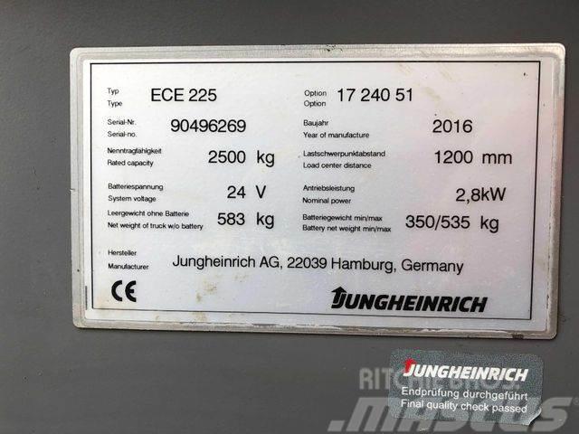 Jungheinrich ECE 225 - 2.400MM GABELN - BJ.2016 Muud