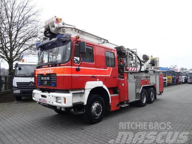 MAN FE410 6X6/ Vema Lift 32 Meter/ Feuerwehr Auto korvtõstukid