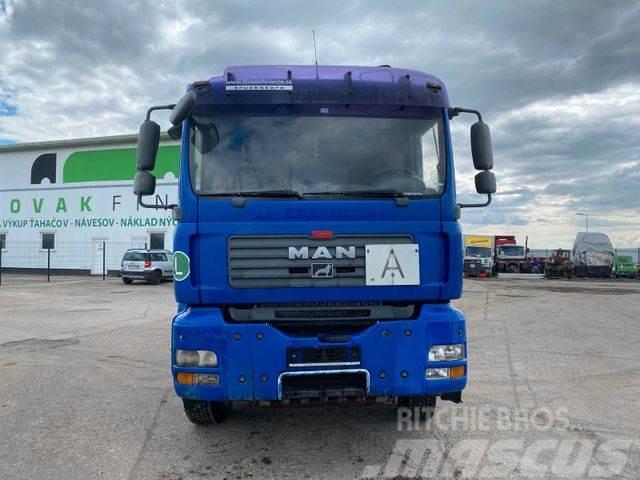 MAN TGA 26.440 6X4 for containers with crane vin 945 Konksliftveokid