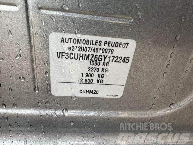 Peugeot 2008 1.2 Benzin vin 245 Madelkaubikud