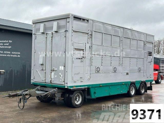 Pezzaioli RBA 31 C 3-Stock Viehtransport Loomaveohaagised