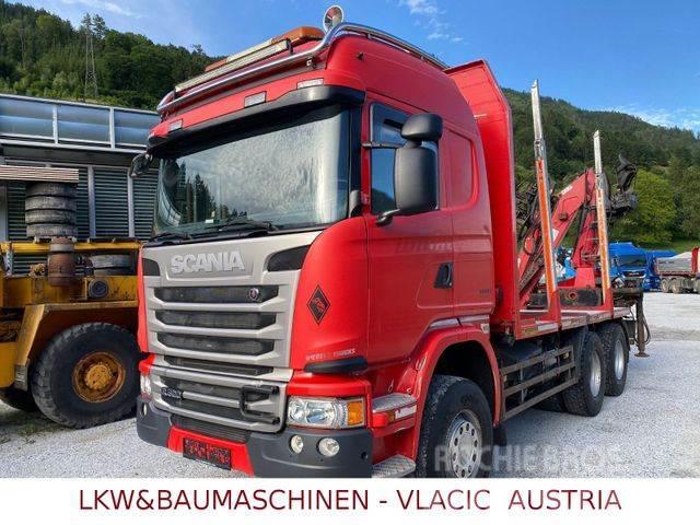 Scania G490 Holztransporter mit Kran Metsaveokid