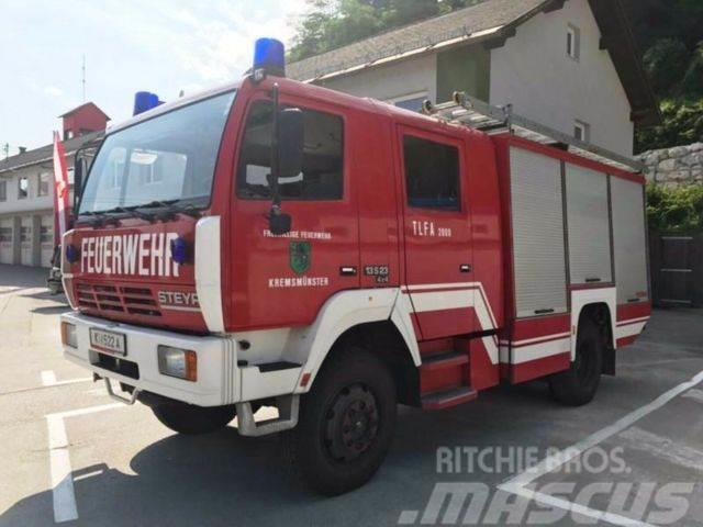 Steyr 13S23 4x4 Feuerwehr 2000 liter Fire Muud veokid