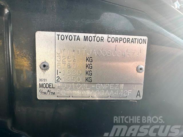 Toyota Land Cruiser 4.2 TD 4x4 AT vin 674 Madelkaubikud