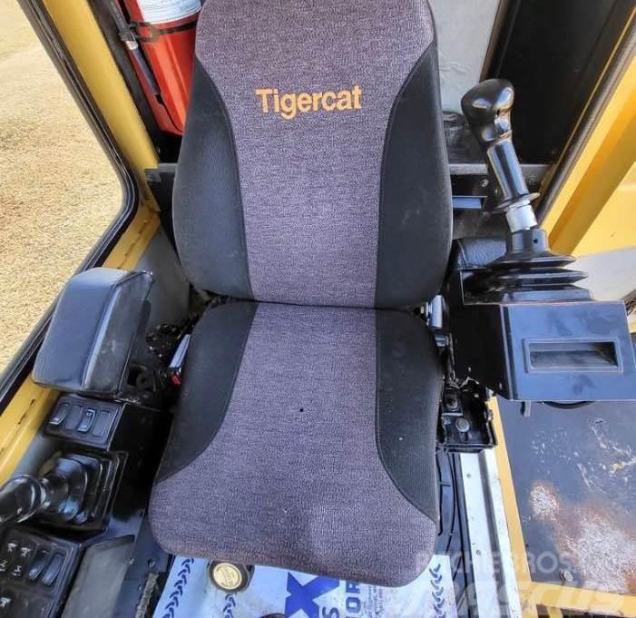 Tigercat 234B Nooltõstukid