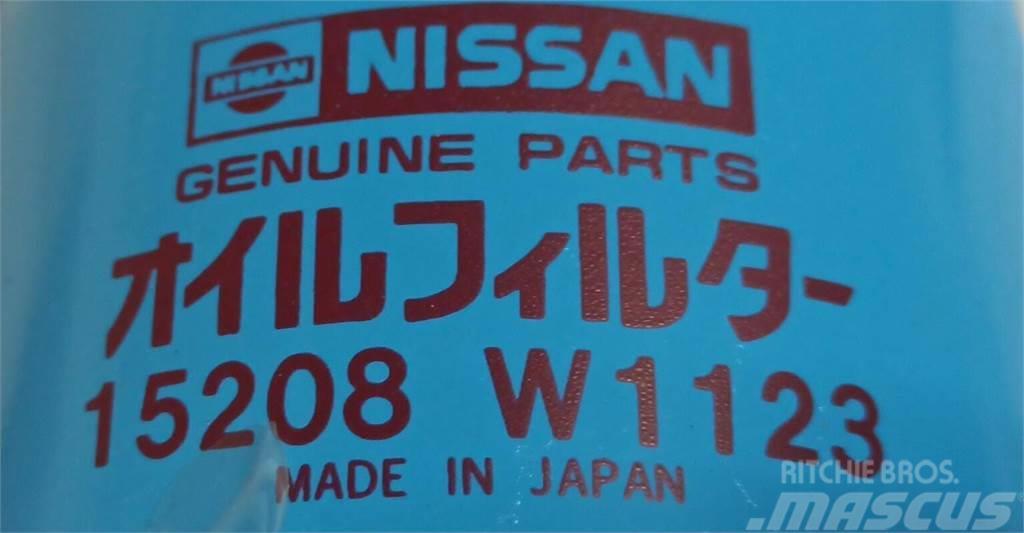 Nissan  Mootorid