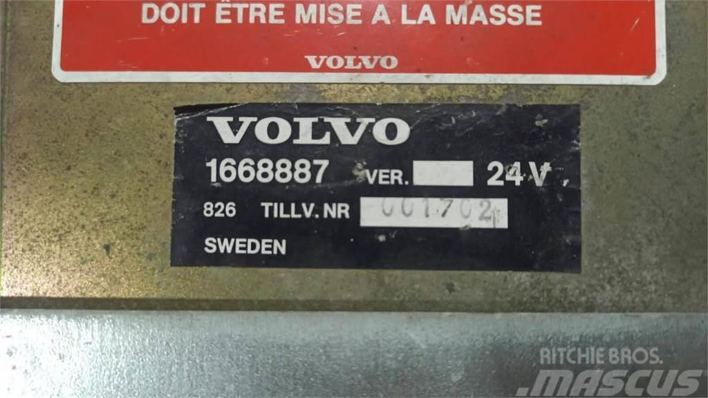 Volvo B10 Elektroonikaseadmed