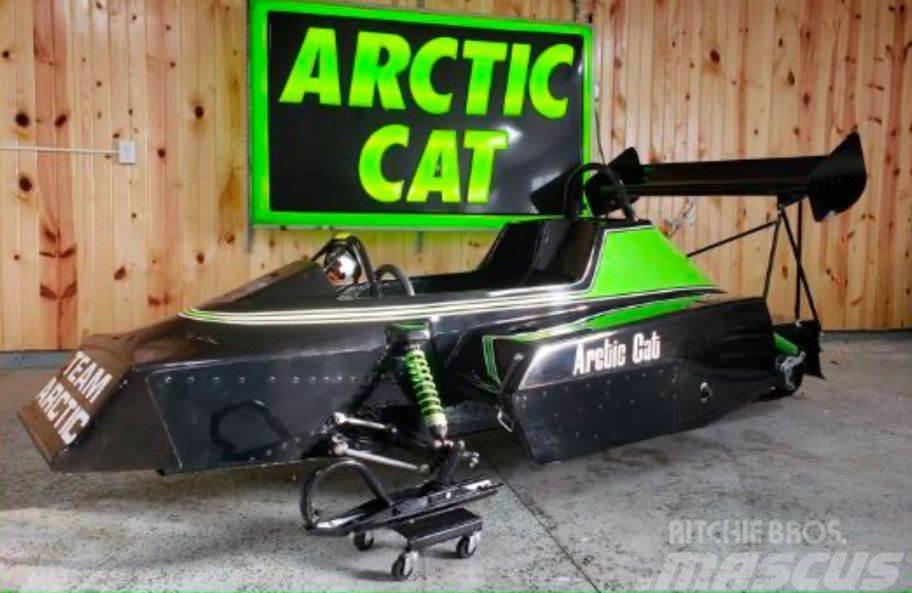 Arctic Cat Twin Tracker 440 Muu