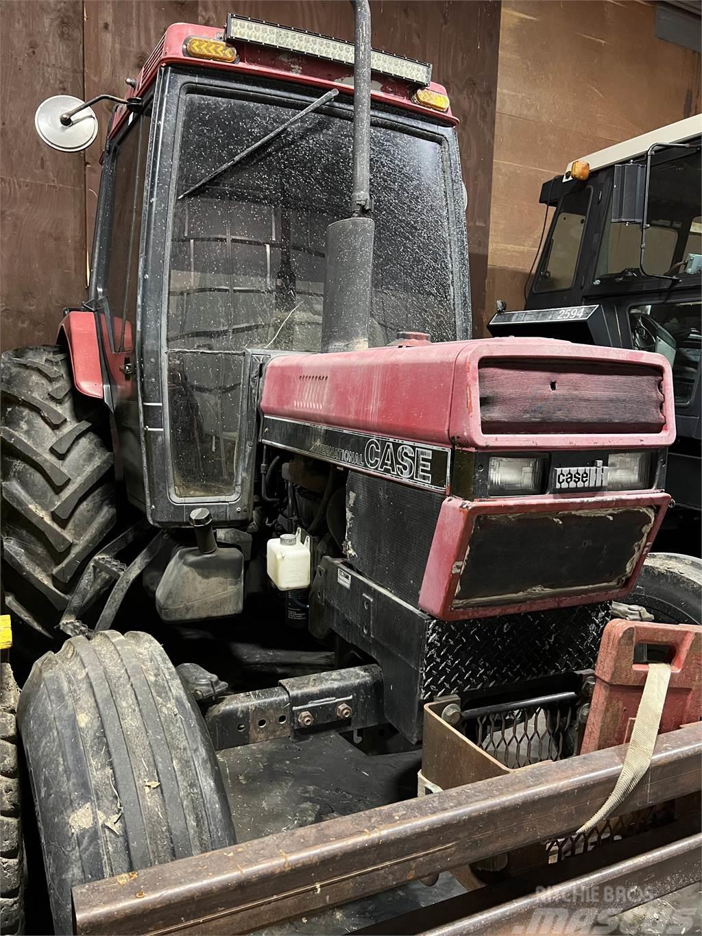 Case IH 585 Traktorid