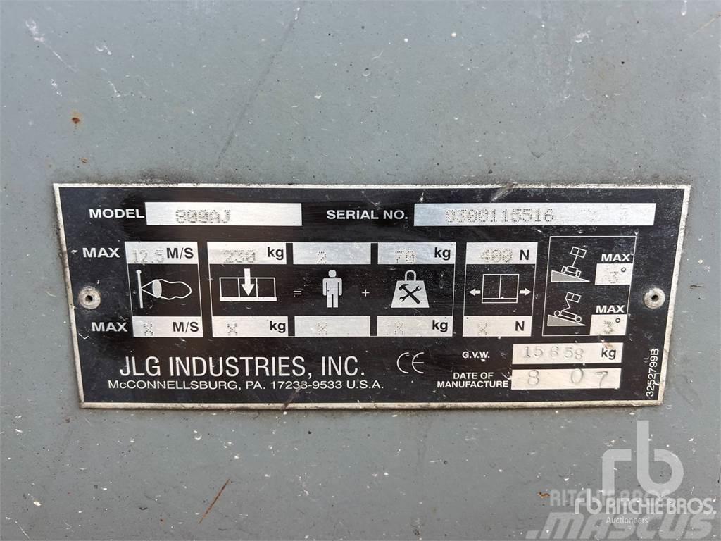 JLG 800 AJ Iseliikuvad poomtõstukid