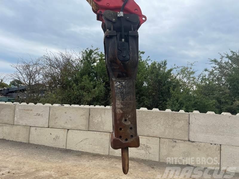CAT Hydraulic Breaker To Suit 18 - 26 Ton Excavator Hüdrohaamrid