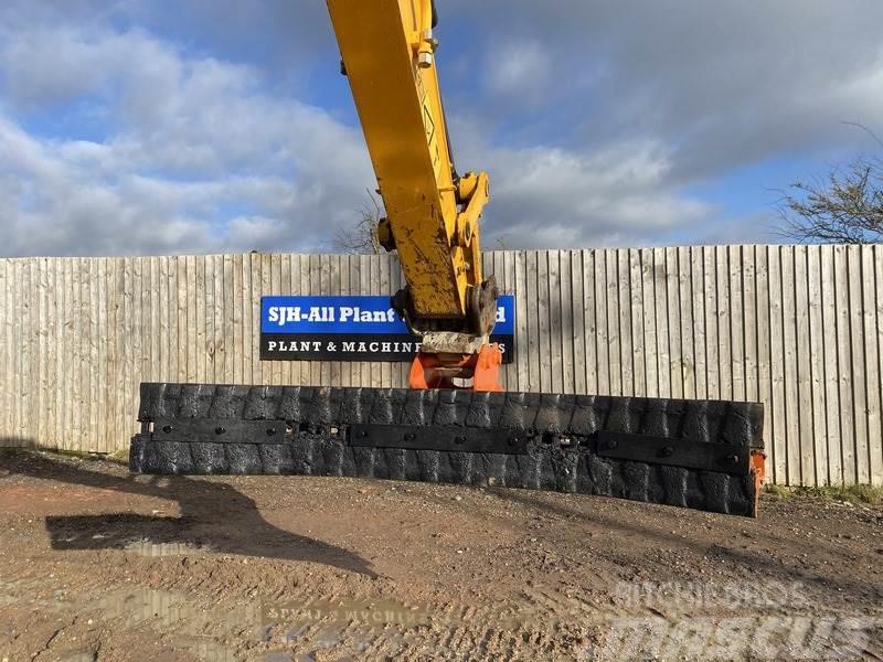  Scrapper Blade To suit 18 - 26 ton Excavator Sahaterad