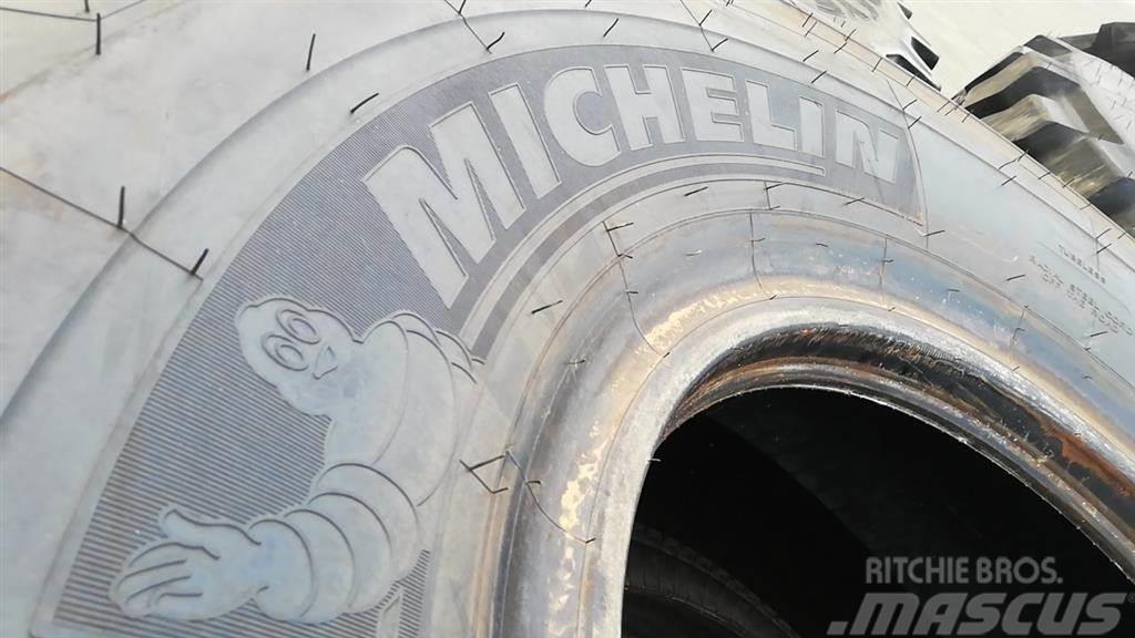 Michelin 23.5R25 Xadn+ 185B NEW DEMOUNT. Rehvid, rattad ja veljed