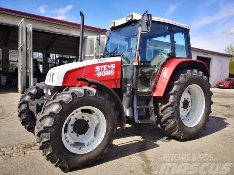 Steyr 9086 Traktorid