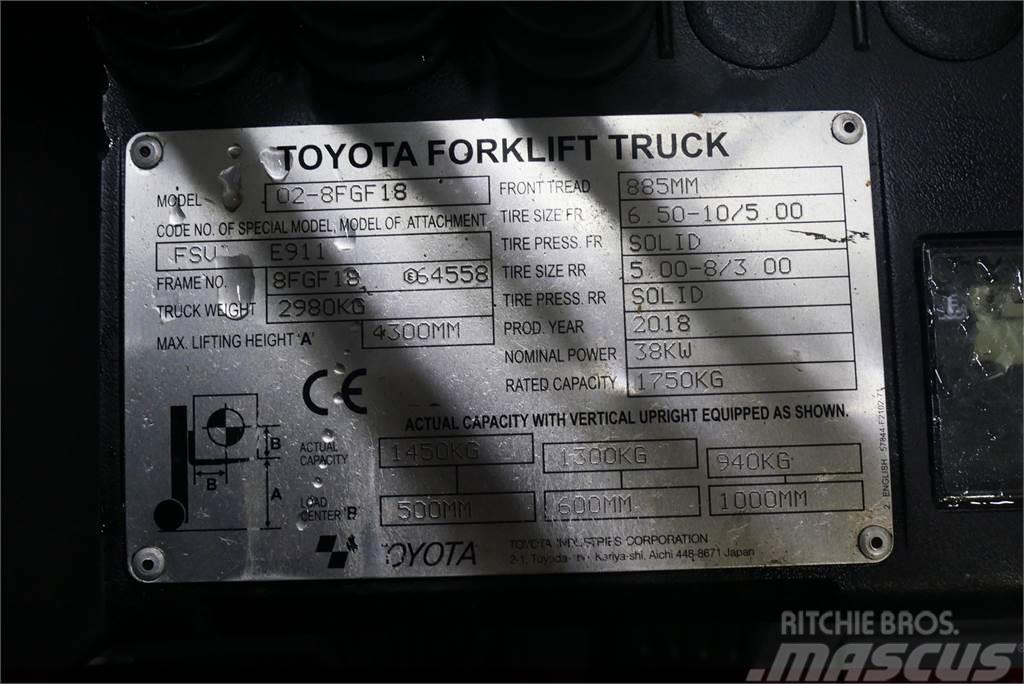 Toyota 02-8FGF18 Gaasitõstukid