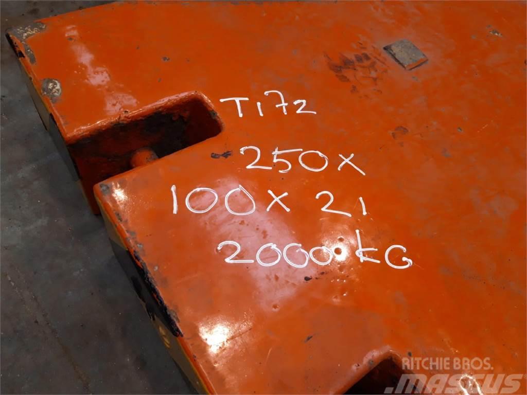 Terex Demag Demag AC 155 counterweight 2,0 ton Kraanade varuosad ja varustus