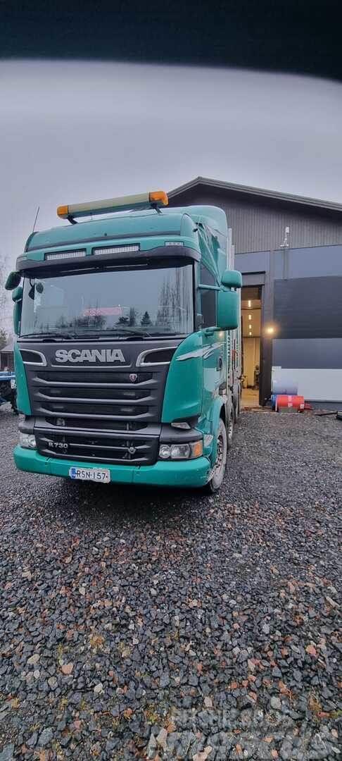 Scania R730 8x4 Metsaveokid