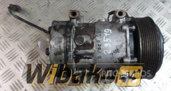 Volvo Air conditioning compressor Volvo D12 B709AS6 Mootorid