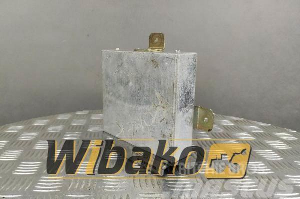 ZF Gearbox controller ZF 6009054544 EST-17TE/001534GS Kabiinid